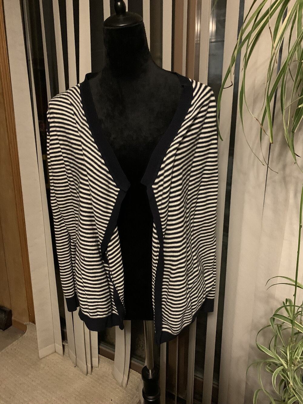 Loft Medium Women’s black white striped cardigan Cotton